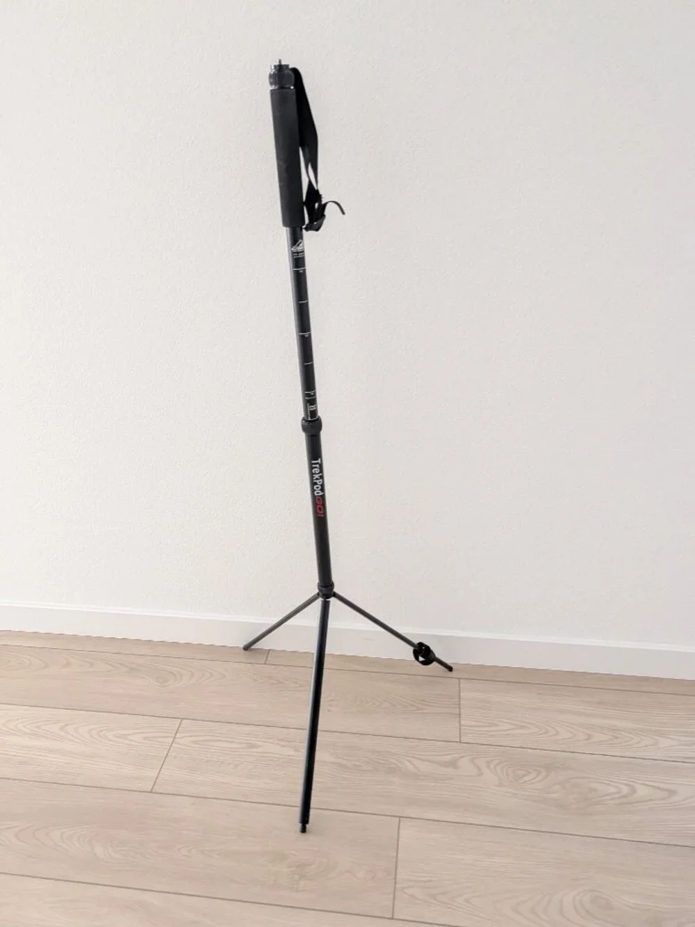 Trek Tech TrekPod Go! Black Monopod/Tripod/Walking Stick with Travel Case